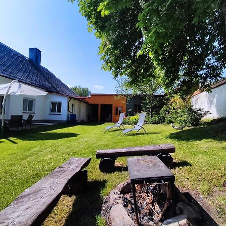 Apartman Utvina Exterior foto