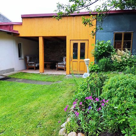 Apartman Utvina Exterior foto